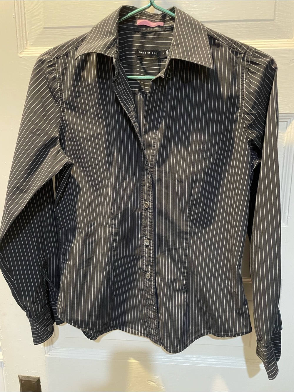The Limited Women’s Black Pinstripe Button Down, Small